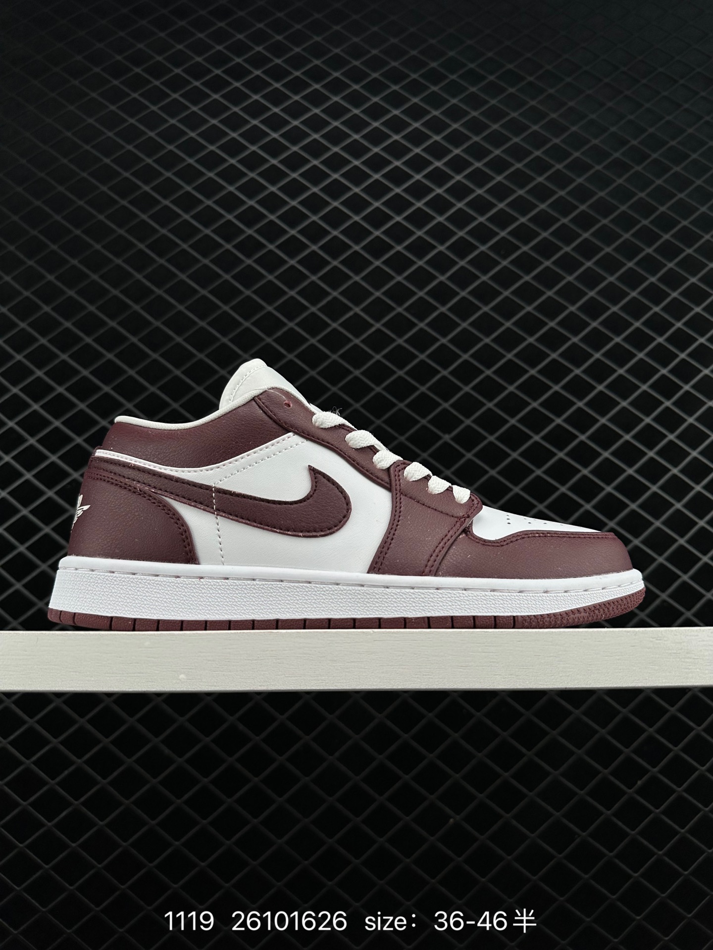 NIKE AIR JORDAN 1 MID AJ1